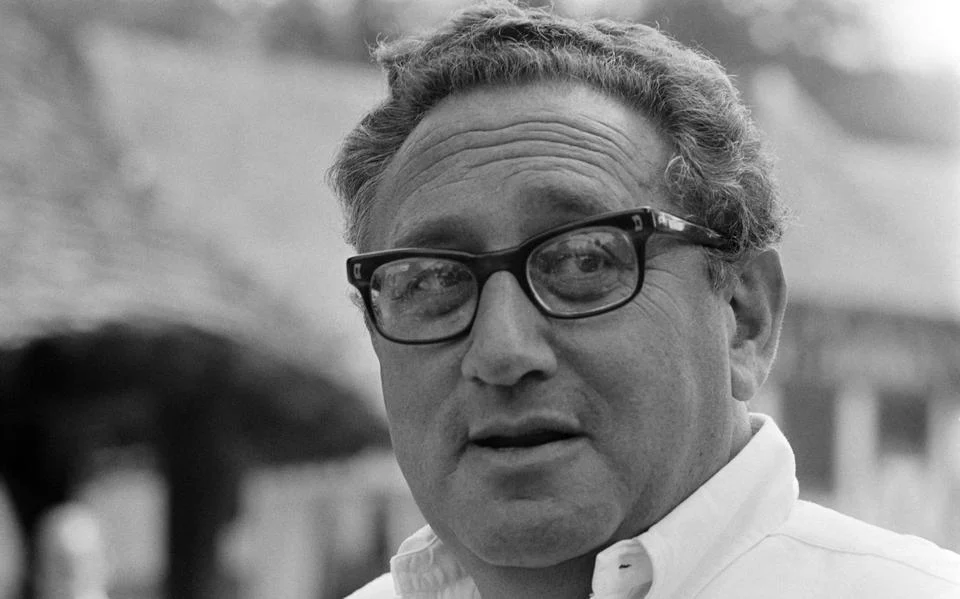 Henry Kissinger in 1976. De staatsman overleed 29 november op 100-jarige leeftijd